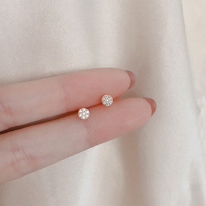 Fashion Astronaut Star Moon Stud Earrings Women Silver Color Zircon Asymmetric Lovely Mini Ear Pierced Studs Party Jewelry Gifts