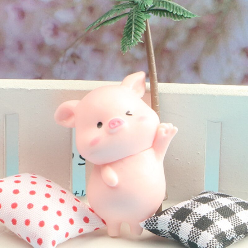 Cute Pig Car Air Freshener Air Conditioning Outlet Decoration Car Accessories Interior Car Aromatherapy Clip Perfume Clip