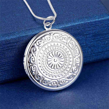 925hot sale Silver color Photo Frame Pendant Necklace Snake Chain For Woman Charm Wedding Fashion Jewelry ColorLN072