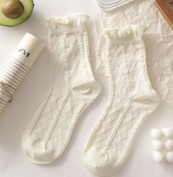 Simple White Socks Versatile Lovely Bowknot Small Flowers Women's Medium Tube Socks kawaii Harajuku jk Lolita Girls Cotton Socks