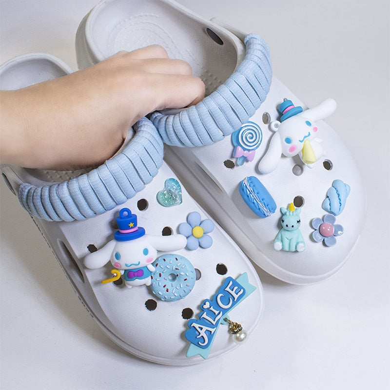 Sanrio Accessories Shoe Charms Buckle Anime Kuromi Cinnamoroll Hello Kitty Melody Cartoon DIY Combiation Girl Gift