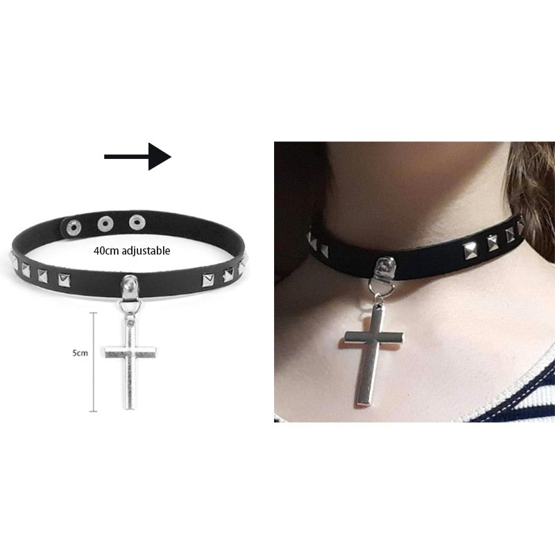 Trendy Vintage Charm Round Gothic Collar Necklaces Jewelry Gift Gothic Leather Heart Harajuku Women Punk Choker Necklace