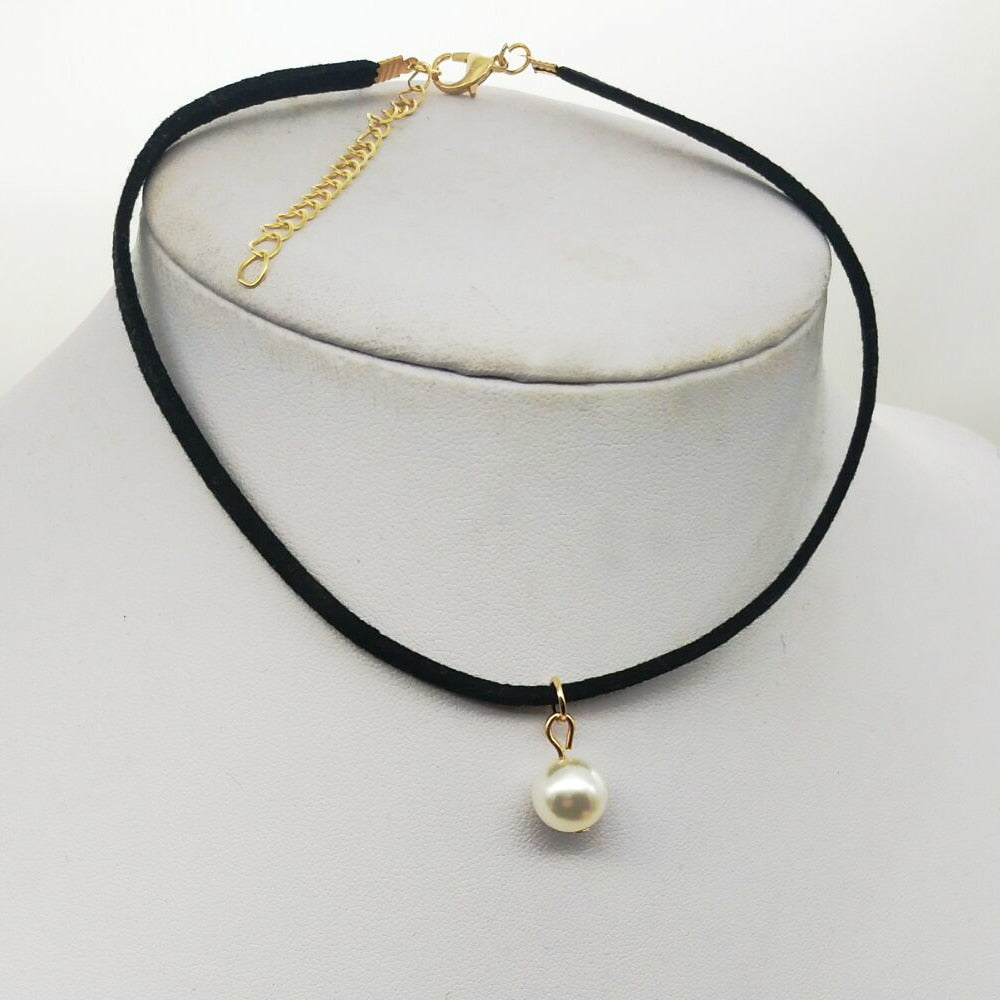 Poputton Rhinestone Chokers Necklaces for Women Jewelry Black Velvet Rope Chain Choker Necklace with Pendant Collier Femme