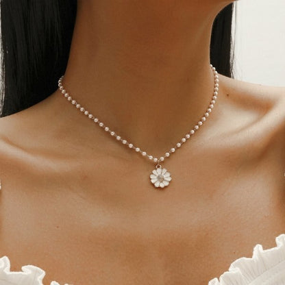 Exquisite Cherry Blossoms Flower Necklace For Women Crystal Zircon Rose Heart Butterfly Clavicle Chain Wedding Romantic Jewelry