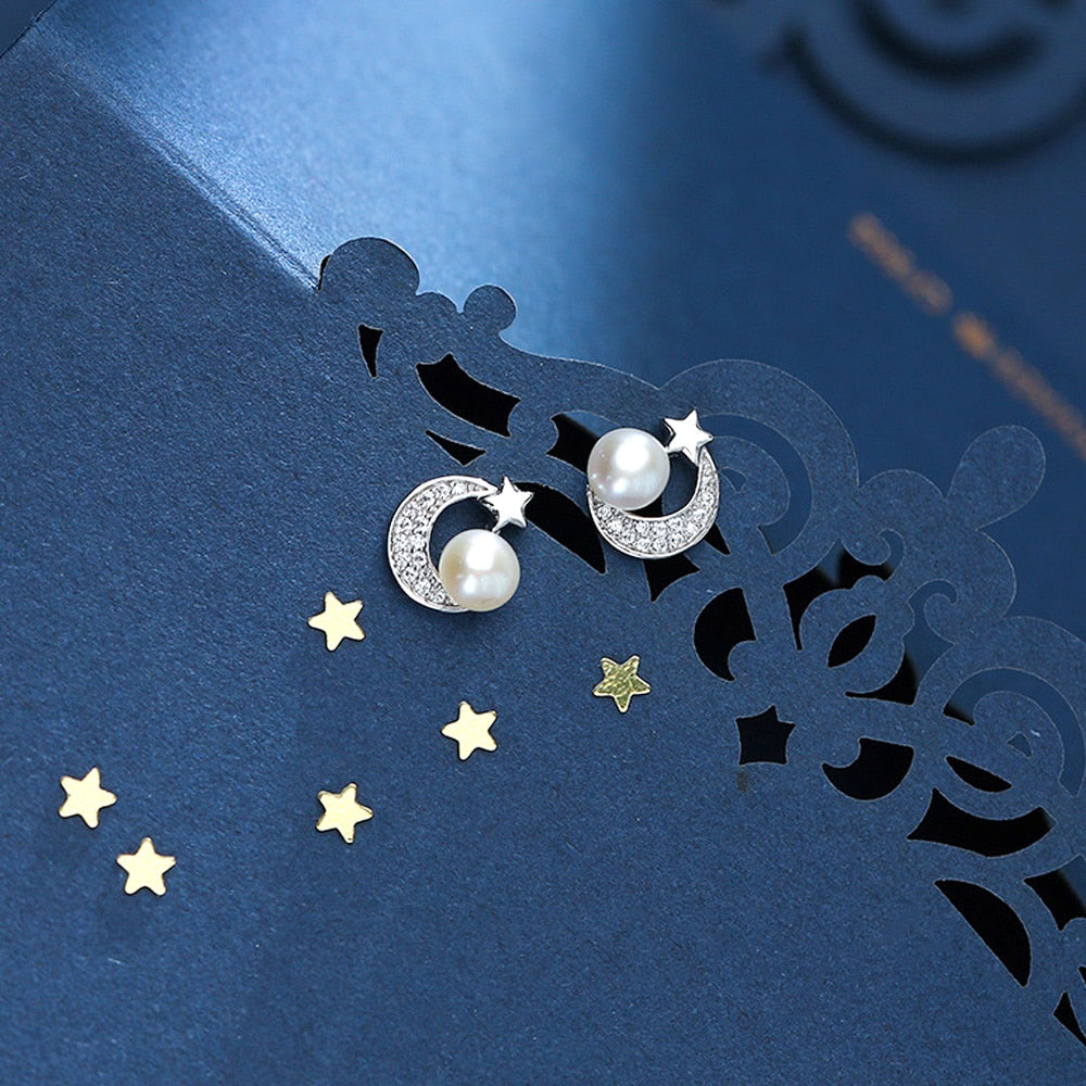 Fashion Astronaut Star Moon Stud Earrings Women Silver Color Zircon Asymmetric Lovely Mini Ear Pierced Studs Party Jewelry Gifts
