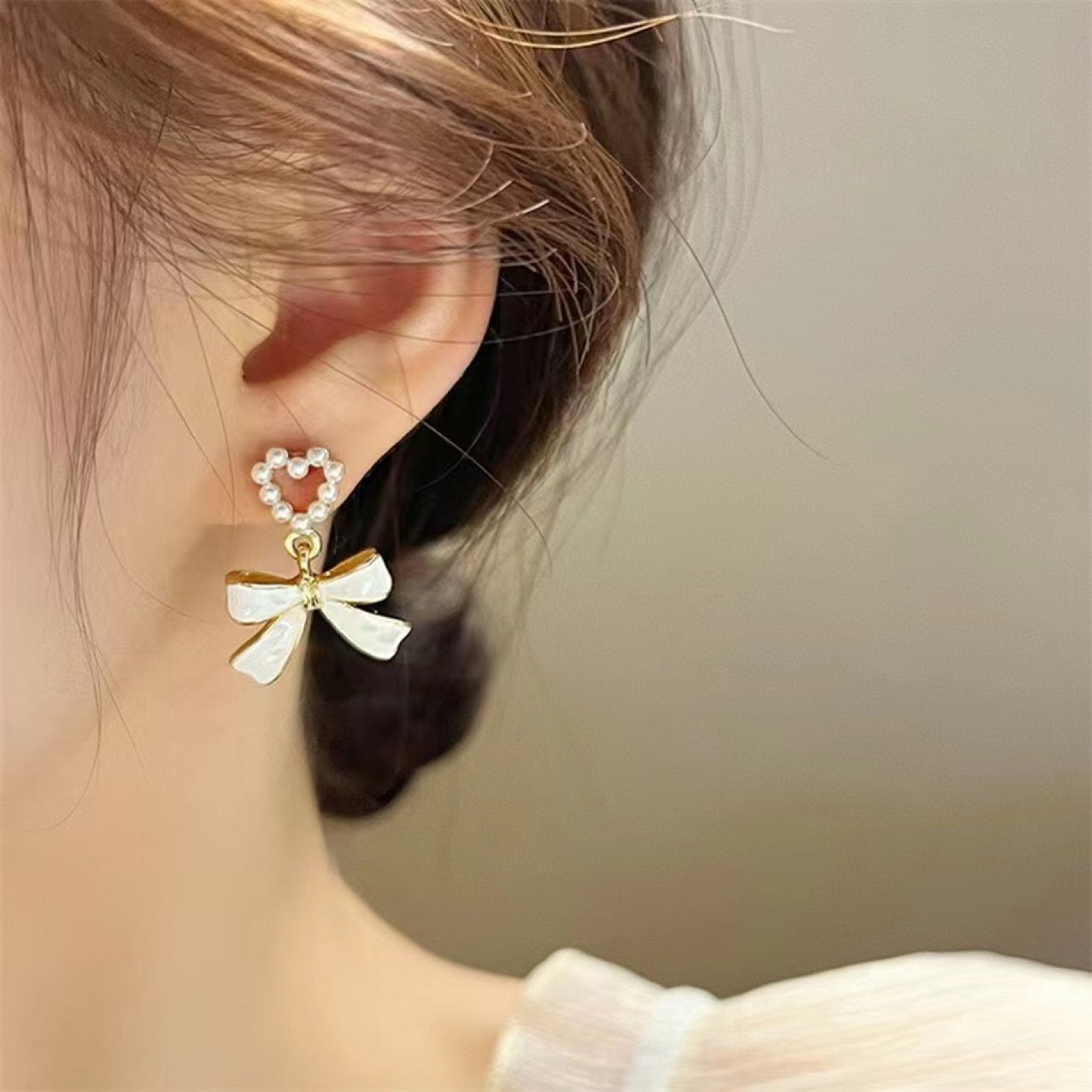 White Color Flower Dangle Earrings for Women Heart Flower Round Leaf Triangle Pearl Bowknot Round Earring Jewelry Brincos