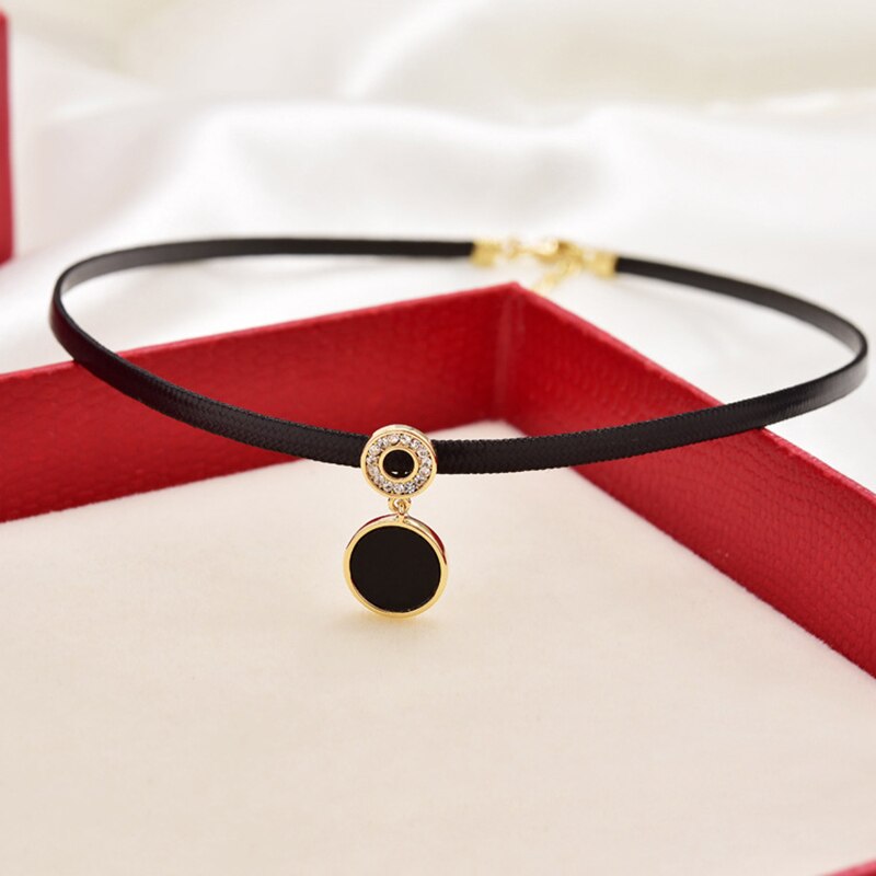 Glitter Zircon Geometric Pendant Choker Black Leather Short Necklace for Women Temperament Aesthetic Jewelry Accessories