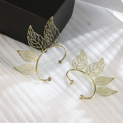 1 Pc Chic Elf Ear Cuff Maple Leaf Hollowed Zircon Leaf Cosplay Fairy Earring Clips for Women Girls Wedding Ear Cuff Jewelry