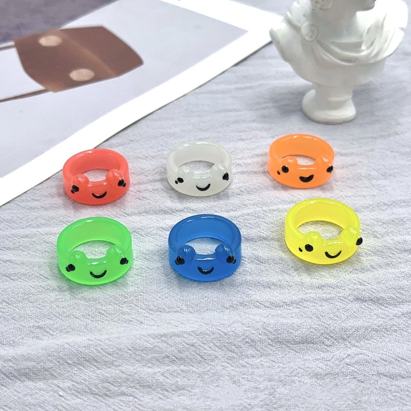 Colorful Luminous Frogs Acrylic Ring for Women Cute Funny Cartoon Animal Aesthetic Glow In The Dark Rings Summer Jewelry Gift