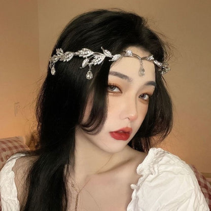 Fashionable Elf Crown, The Eyebrows, The Heart, The Ethnic Style, The Forehead, The Oriental Gentle and Elegant Hair Band