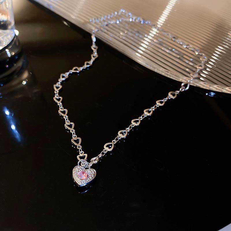 Fashion Pink Planet Heart Zircon Necklace Women Charm Aesthetic Clavicle Chain Necklace Valentines Day Gift Party Jewelry