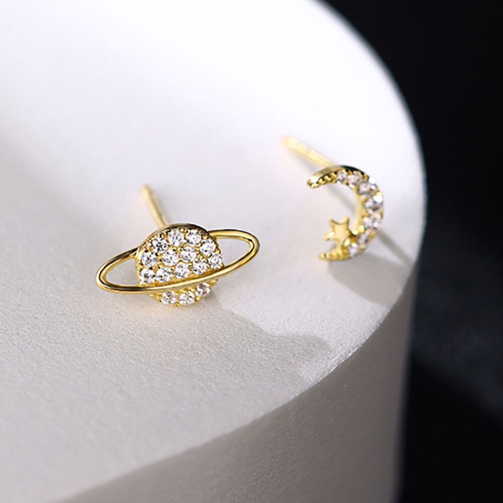 Fashion Astronaut Star Moon Stud Earrings Women Silver Color Zircon Asymmetric Lovely Mini Ear Pierced Studs Party Jewelry Gifts