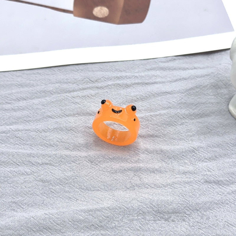 Colorful Luminous Frogs Acrylic Ring for Women Cute Funny Cartoon Animal Aesthetic Glow In The Dark Rings Summer Jewelry Gift
