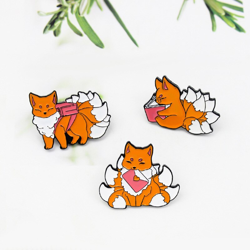 Little Fox Combination Metal Enamel Brooch Japanese Cartoon Cute Nine-tailed Fox Small Animal Badge Pin Jewelry Men Women Gifts