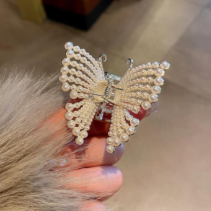 New Female Butterfly Pearl Tassel Hair Claw Rhinestone Clip Korean Simple Shark Ponytail Crab Clip Girls Hair Accessories
