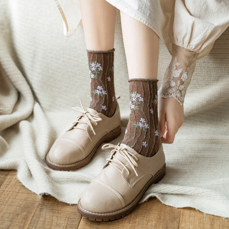 Korean Fashion News Floral Print Women's Socks Harajuku Vintage Streetwear Crew Socks Japanese Kawaii Cute Cotton Long Sock