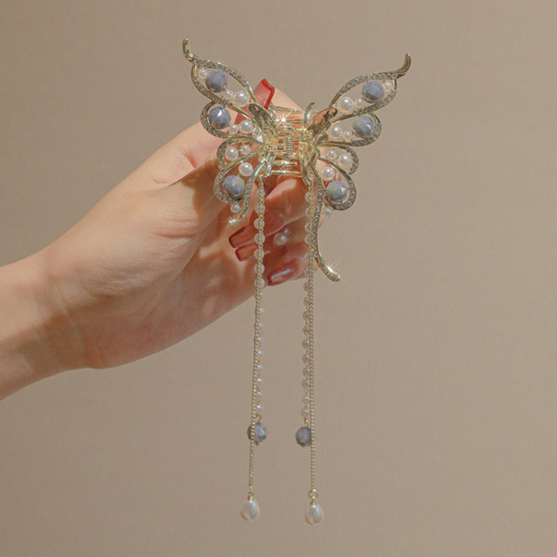 New Female Butterfly Pearl Tassel Hair Claw Rhinestone Clip Korean Simple Shark Ponytail Crab Clip Girls Hair Accessories
