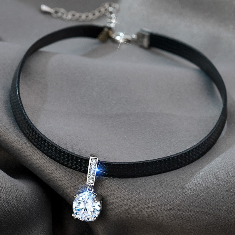 Glitter Zircon Geometric Pendant Choker Black Leather Short Necklace for Women Temperament Aesthetic Jewelry Accessories