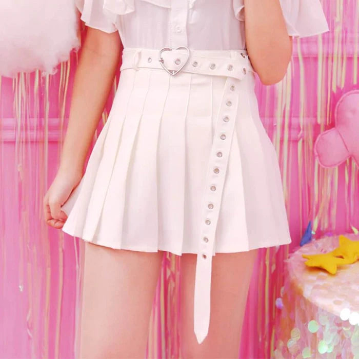 Twirl-Ready Pleated Women's Skirt Kawaii Elegance Belt & Cute Heart Buckle