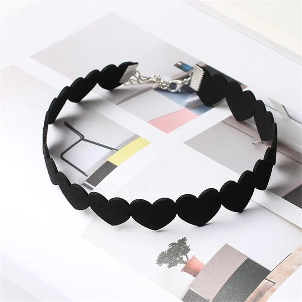 Exquisite Obsidian Heart Choker Subtle Elegance Gothic Charm