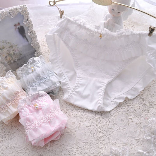 Ruffle Princess Cotton Underwear Embroidery Lace Middle Waist Women's Panties Seamless Cute Lovely Sweety Female Lingerie Breifs