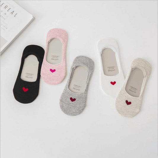 5 paires New Product Woman Socks  Love heart Socks Silica Gel Non-slip Boat Socks Low Help Shallow Mouth