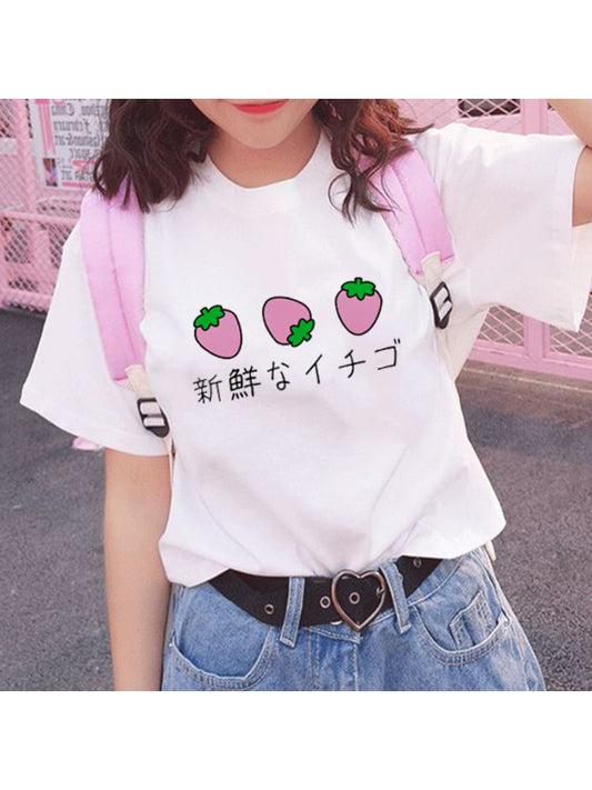 Fresh Strawberries Japanese Aesthetic T-Shirt Harajuku Tshirt Funny Ulzzang 90s Grunge Kawaii Tee Tops Chic Summer Fashion