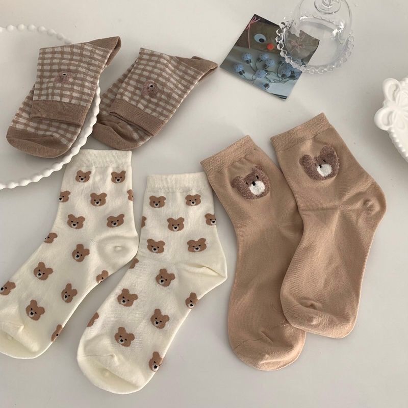 Creative New Brown Bear Socks Female Middle Tube Socks Japanese Cute Small Fresh Wild Student Socks Autumn and Winter Socks